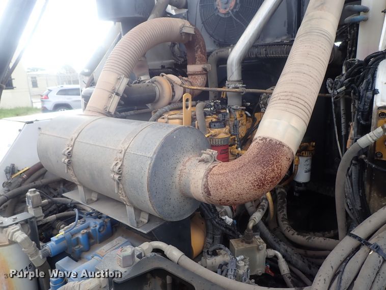 image for item DI4568 2015 Global M3  street sweeper