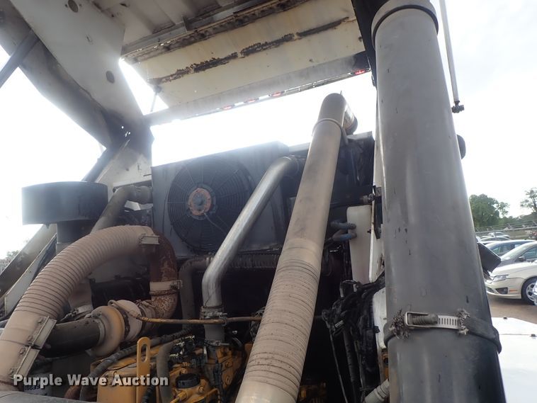 image for item DI4568 2015 Global M3  street sweeper