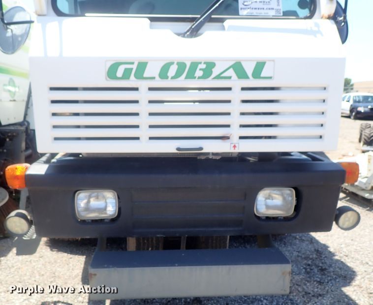image for item DI4568 2015 Global M3  street sweeper
