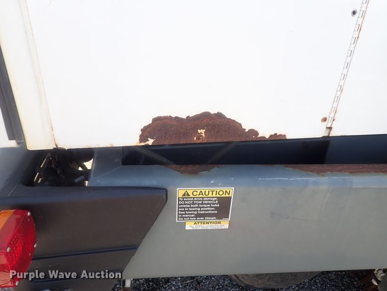 image for item DI4568 2015 Global M3  street sweeper