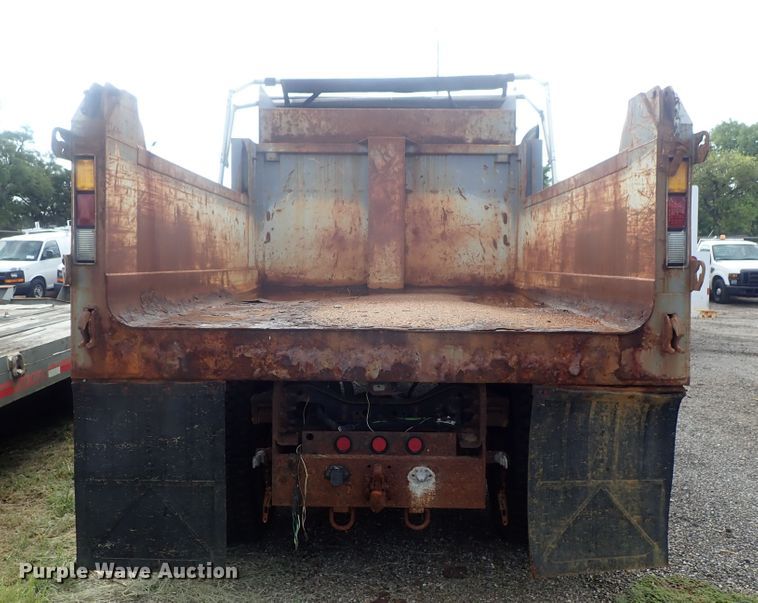 image for item DI4570 2008 International WorkStar 7400SFA  dump truck