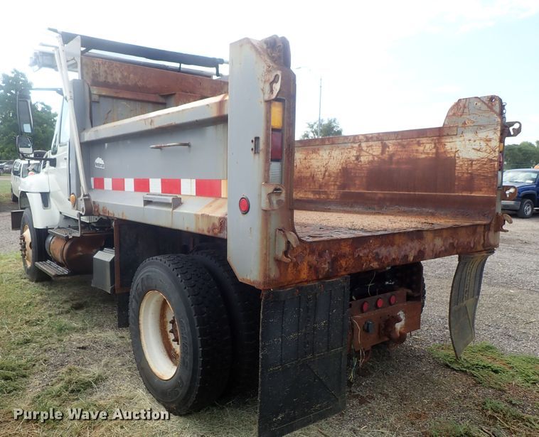 image for item DI4570 2008 International WorkStar 7400SFA  dump truck
