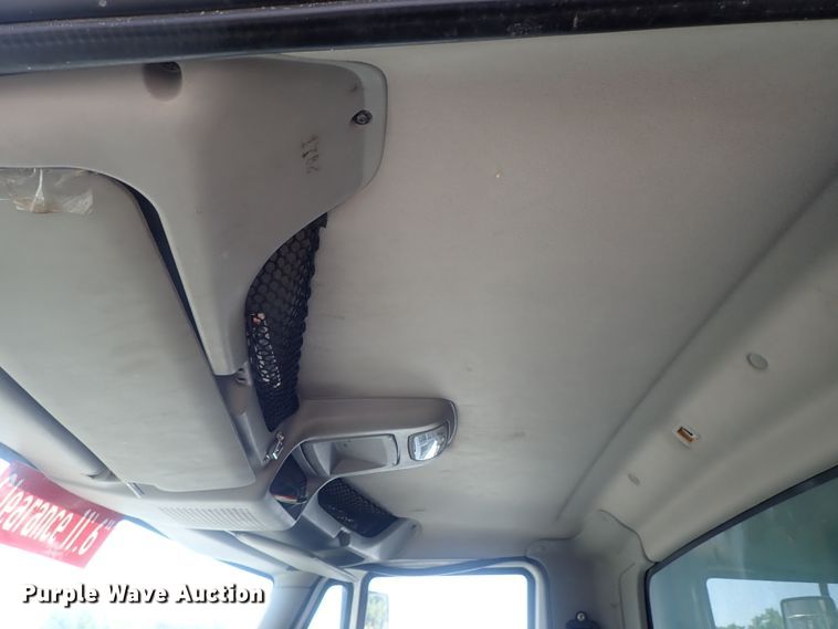 image for item DI4570 2008 International WorkStar 7400SFA  dump truck