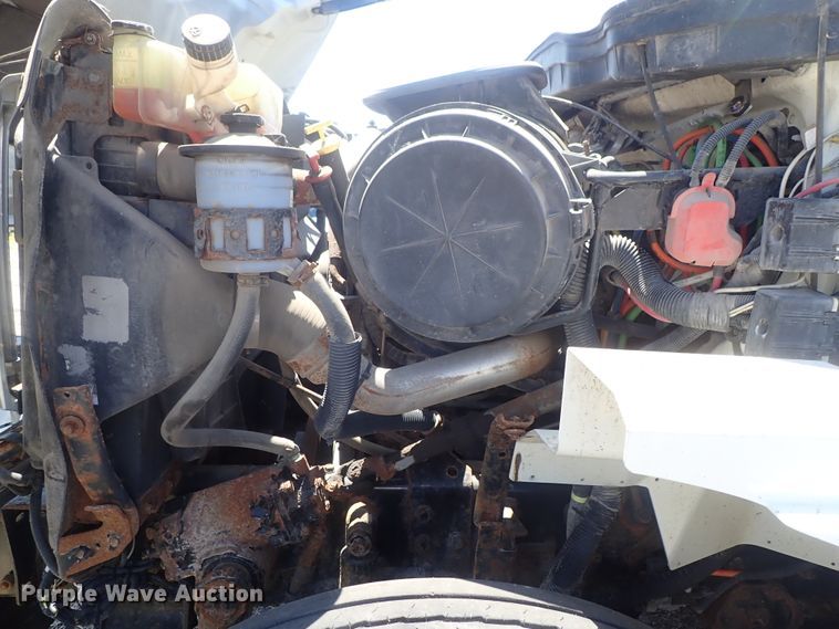 image for item DI4570 2008 International WorkStar 7400SFA  dump truck