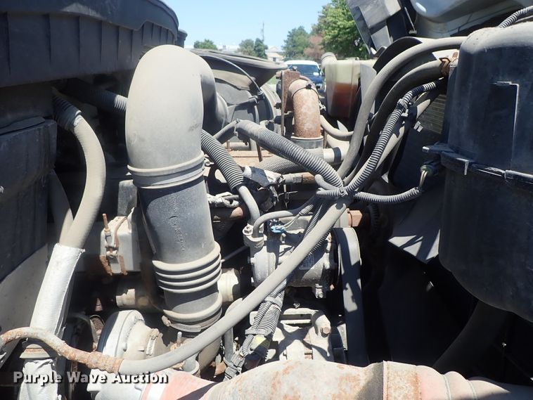 image for item DI4570 2008 International WorkStar 7400SFA  dump truck