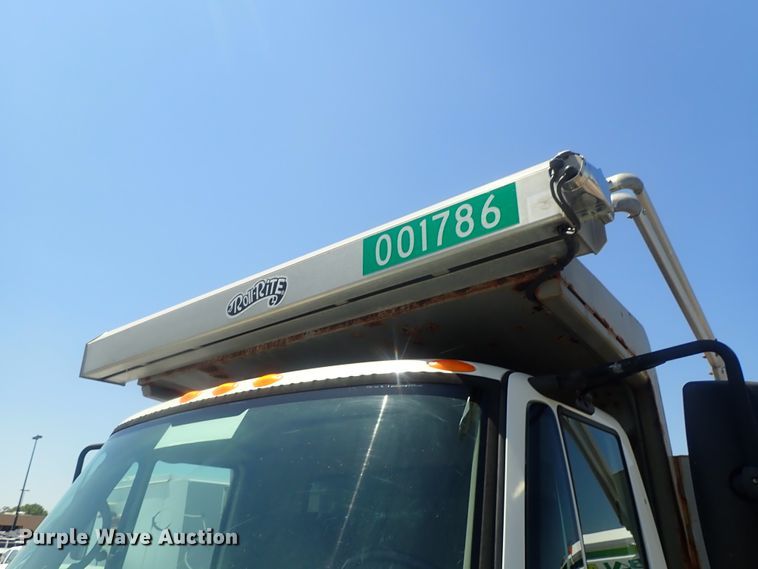 image for item DI4570 2008 International WorkStar 7400SFA  dump truck