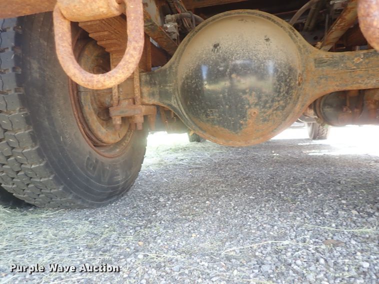 image for item DI4570 2008 International WorkStar 7400SFA  dump truck