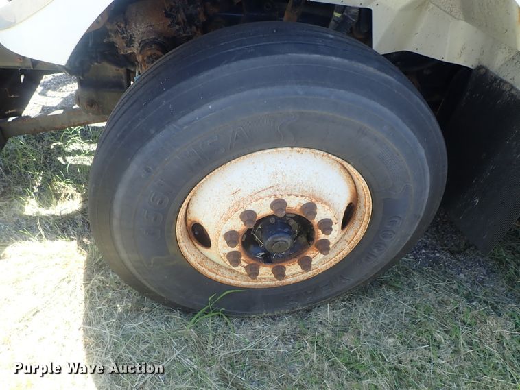 image for item DI4570 2008 International WorkStar 7400SFA  dump truck