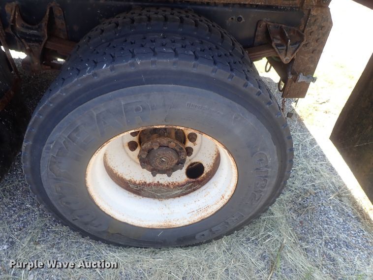 image for item DI4570 2008 International WorkStar 7400SFA  dump truck