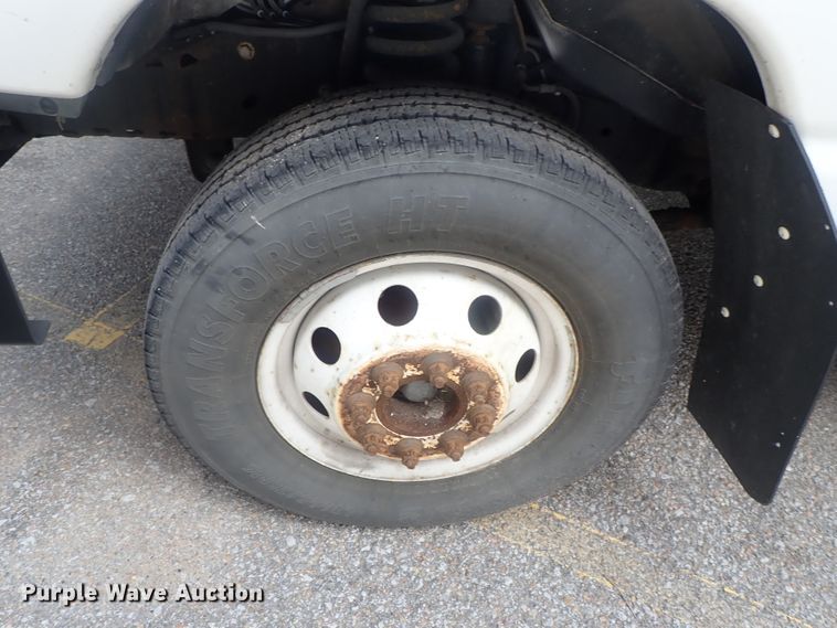 image for item DI4582 2009 Ford E450  shuttle bus