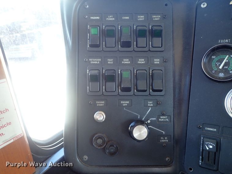 image for item DI4585 2004 Optima AH-28  trolley