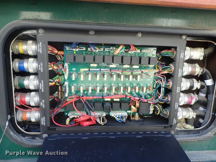 image for item DI4585 2004 Optima AH-28  trolley