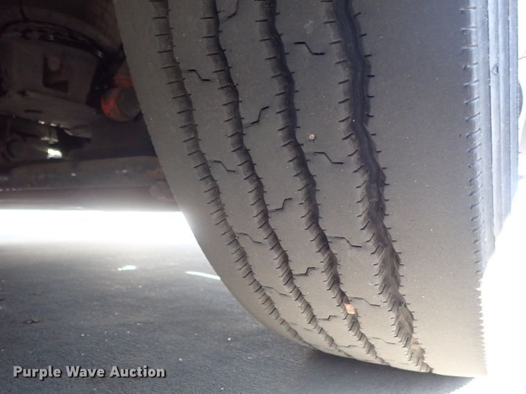 image for item DI4585 2004 Optima AH-28  trolley