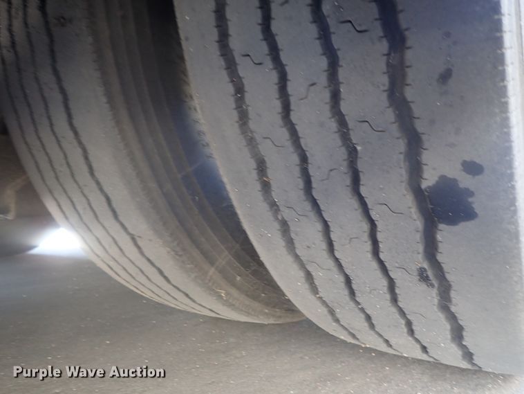 image for item DI4585 2004 Optima AH-28  trolley