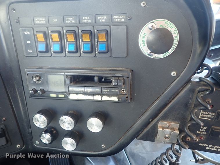 image for item DI4588 2004 Optima AH-28  trolley