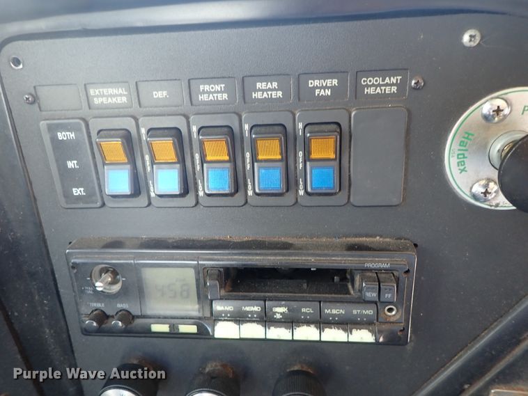 image for item DI4588 2004 Optima AH-28  trolley