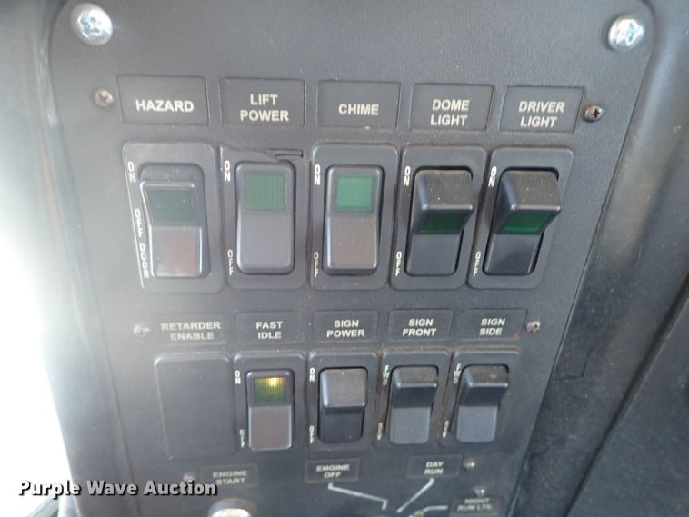 image for item DI4588 2004 Optima AH-28  trolley