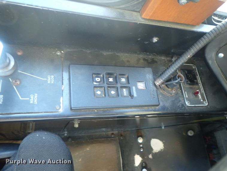 image for item DI4588 2004 Optima AH-28  trolley