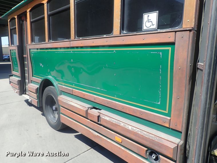 image for item DI4588 2004 Optima AH-28  trolley