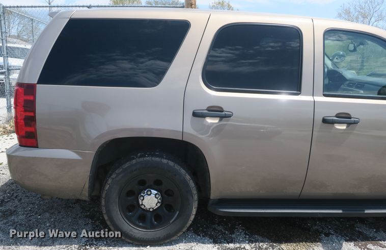 image for item DF5124 2007 Chevrolet Tahoe Police  SUV