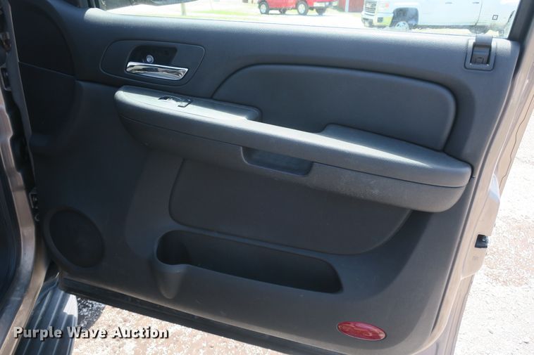 image for item DF5124 2007 Chevrolet Tahoe Police  SUV