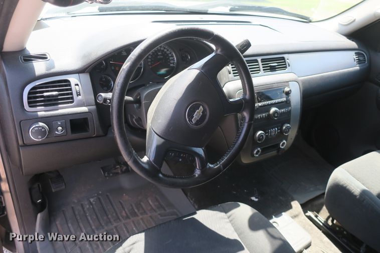 image for item DF5124 2007 Chevrolet Tahoe Police  SUV