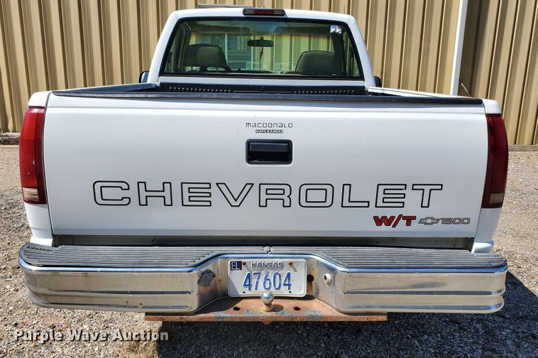 image for item DF5606 1998 Chevrolet 1500  pickup truck