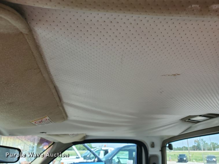 image for item DF5606 1998 Chevrolet 1500  pickup truck