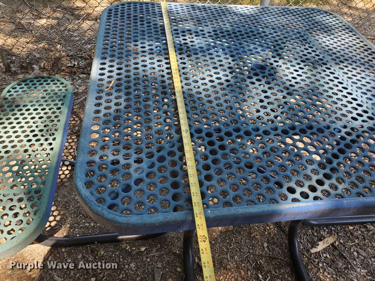 image for item DF5610 (3) picnic tables