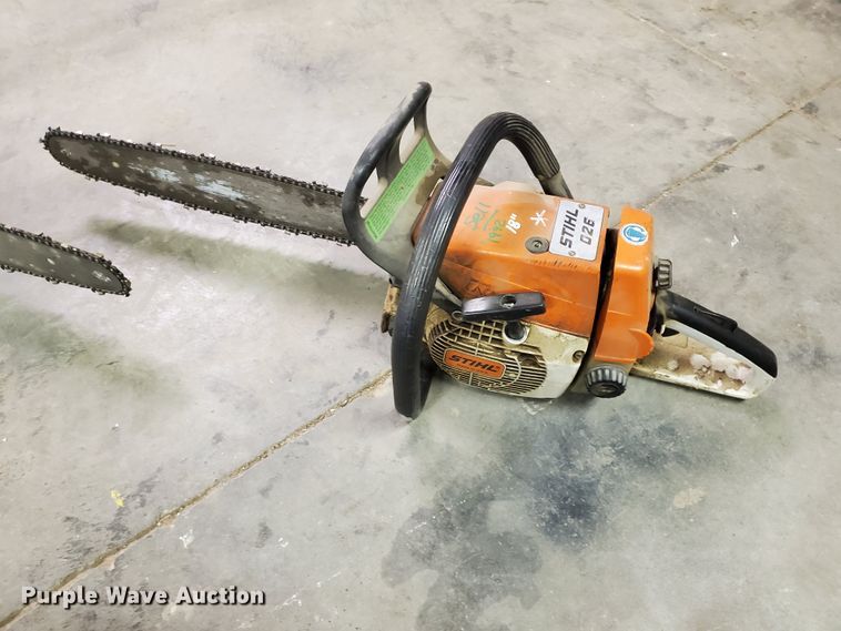 image for item DF5611 Lawn and garden equipment