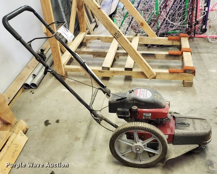 image for item DF5612 Craftsman string trimmer