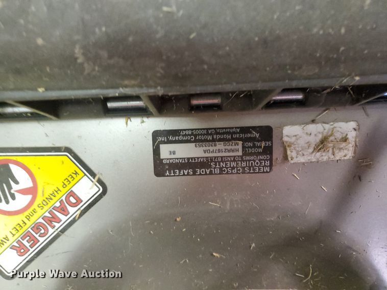 image for item DF5613 (2) Honda HRR2167PDA push mowers