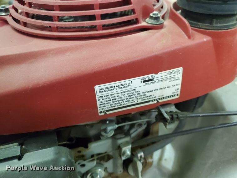 image for item DF5613 (2) Honda HRR2167PDA push mowers