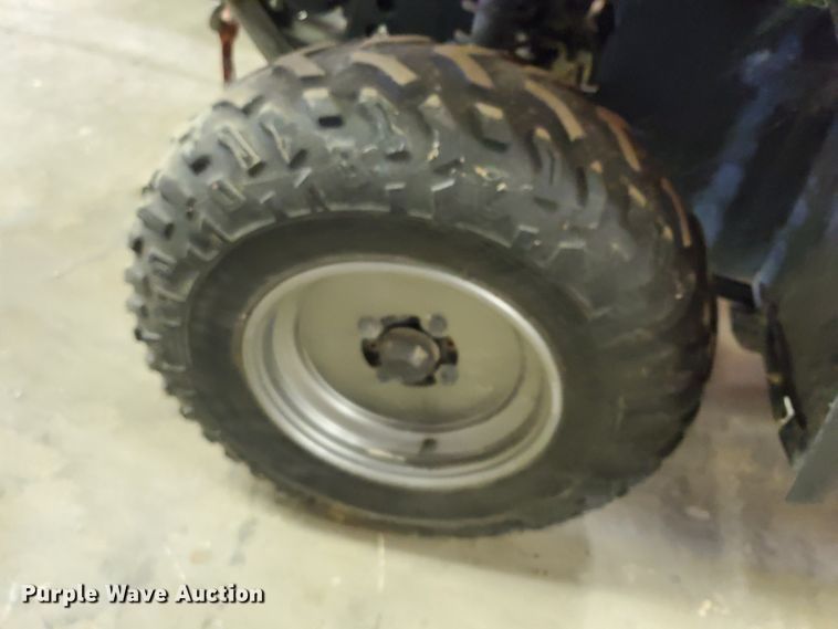 image for item DF5614 2001 Yamaha Grizzly 600  ATV