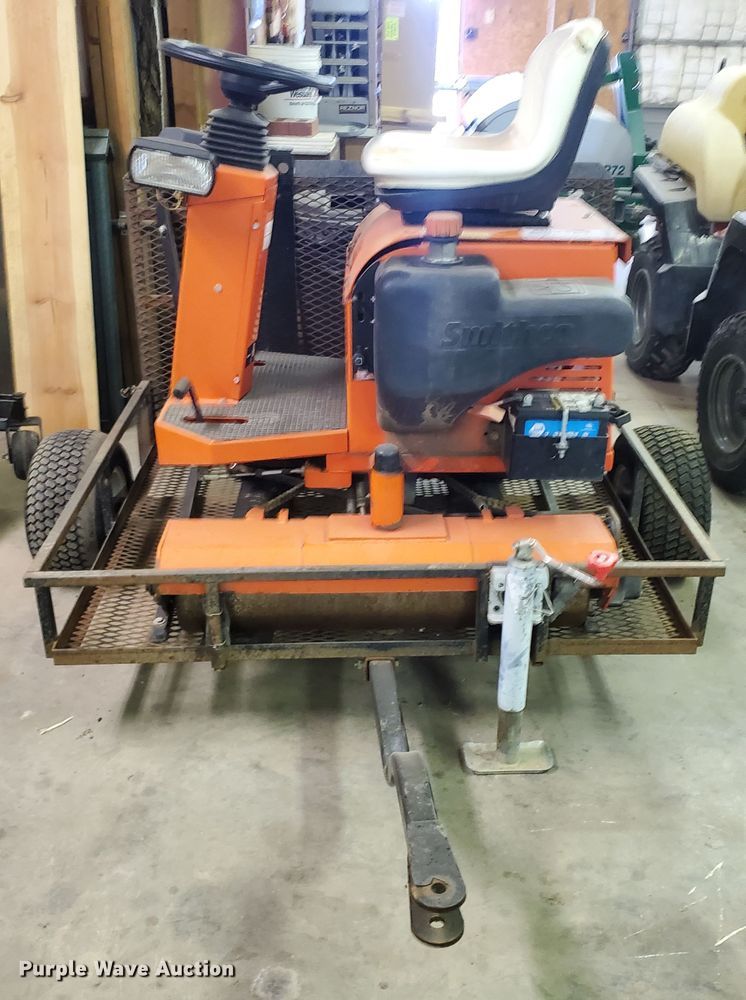 image for item DF5615 Smithco 7580 Tournament Ultra greens roller