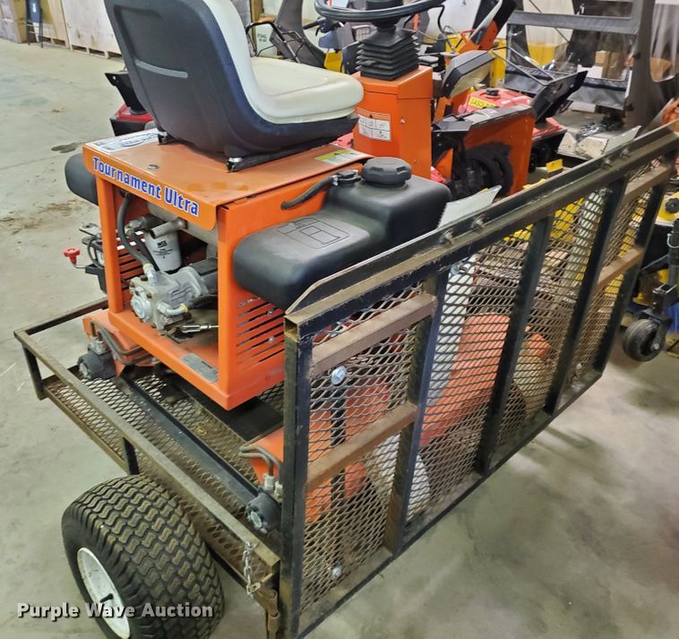 image for item DF5615 Smithco 7580 Tournament Ultra greens roller