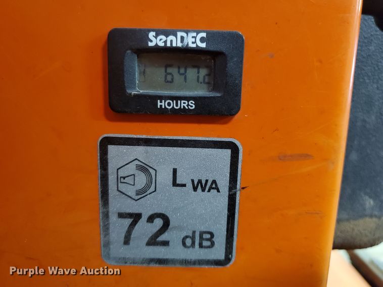 image for item DF5615 Smithco 7580 Tournament Ultra greens roller