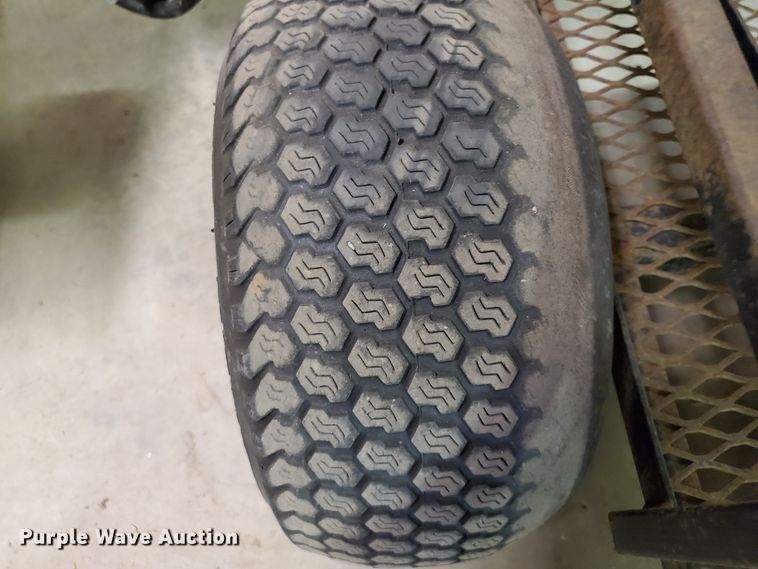 image for item DF5615 Smithco 7580 Tournament Ultra greens roller