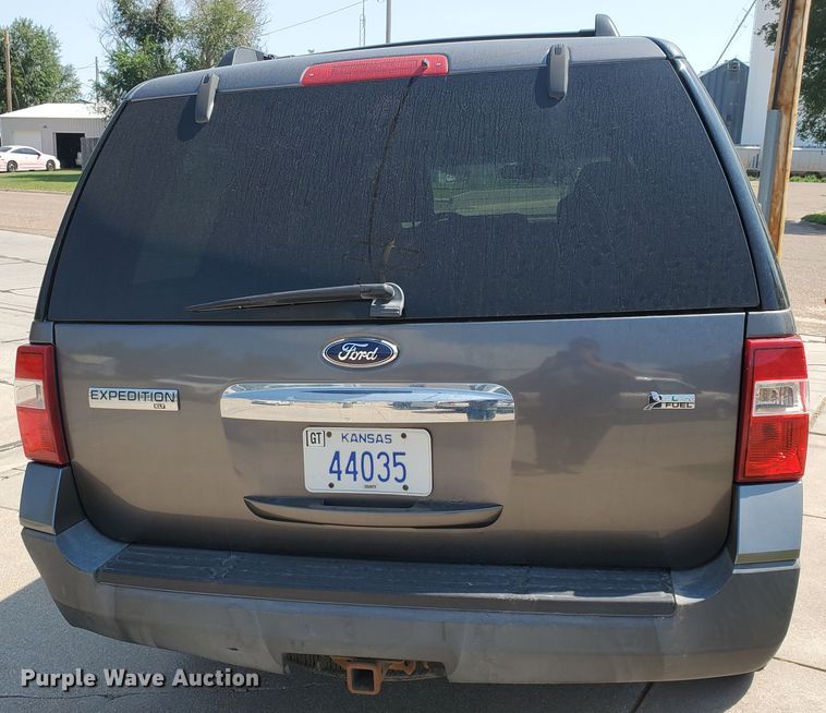 image for item DF5630 2010 Ford Expedition XLT  SUV