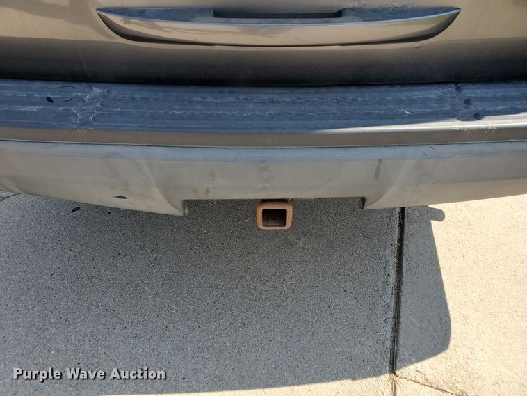 image for item DF5630 2010 Ford Expedition XLT  SUV