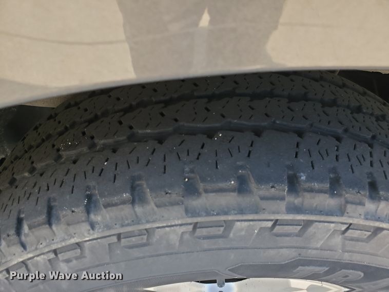 image for item DF5630 2010 Ford Expedition XLT  SUV