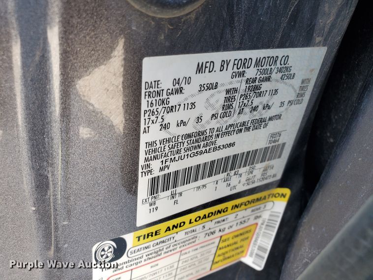 image for item DF5630 2010 Ford Expedition XLT  SUV