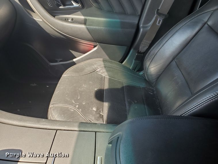 image for item DF5646 2014 Ford Taurus