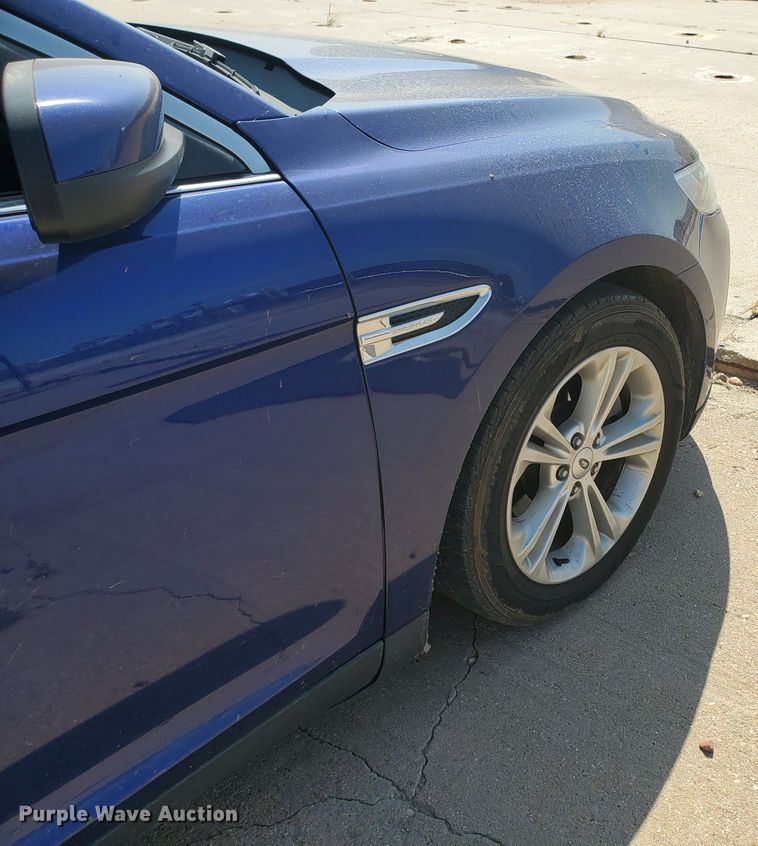 image for item DF5646 2014 Ford Taurus
