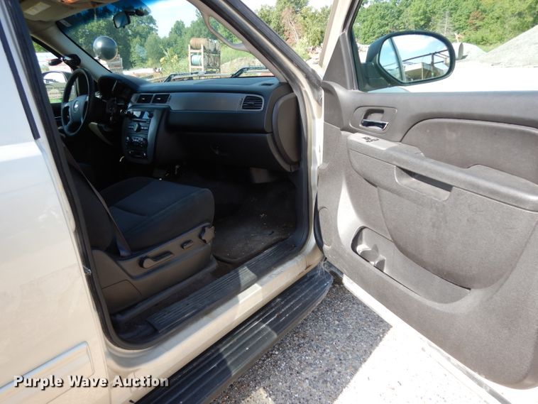 image for item DG6949 2013 Chevrolet Tahoe Police  SUV