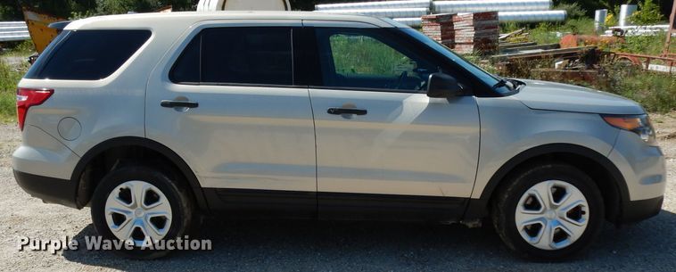 image for item DG6952 2015 Ford Explorer Police Interceptor  SUV
