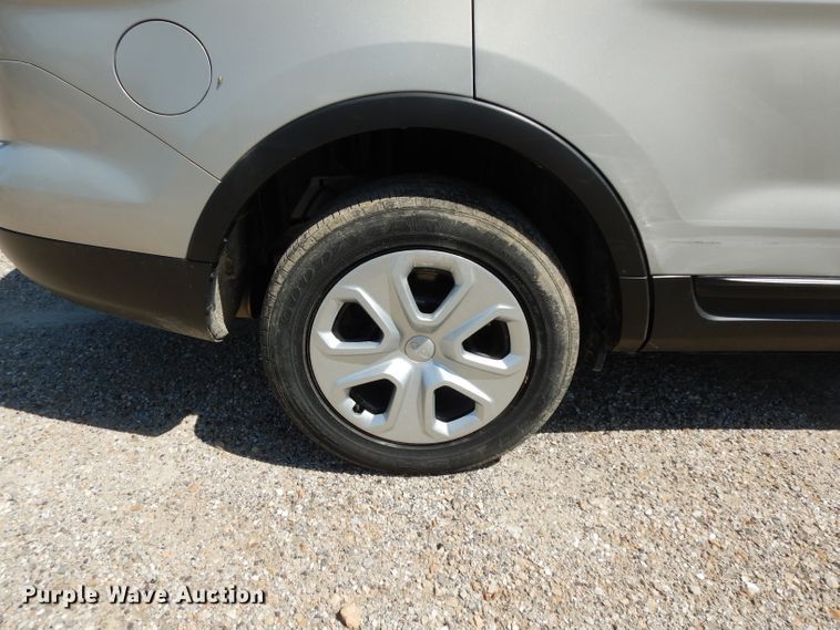 image for item DG6952 2015 Ford Explorer Police Interceptor  SUV