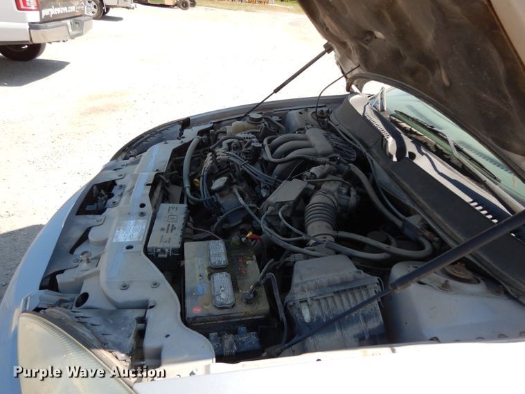 image for item DG6966 2006 Ford Taurus