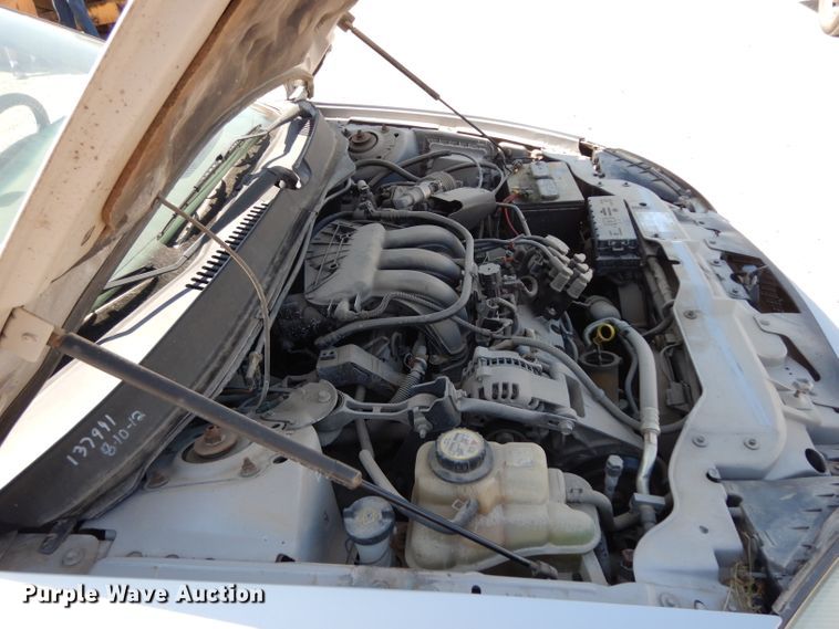 image for item DG6966 2006 Ford Taurus