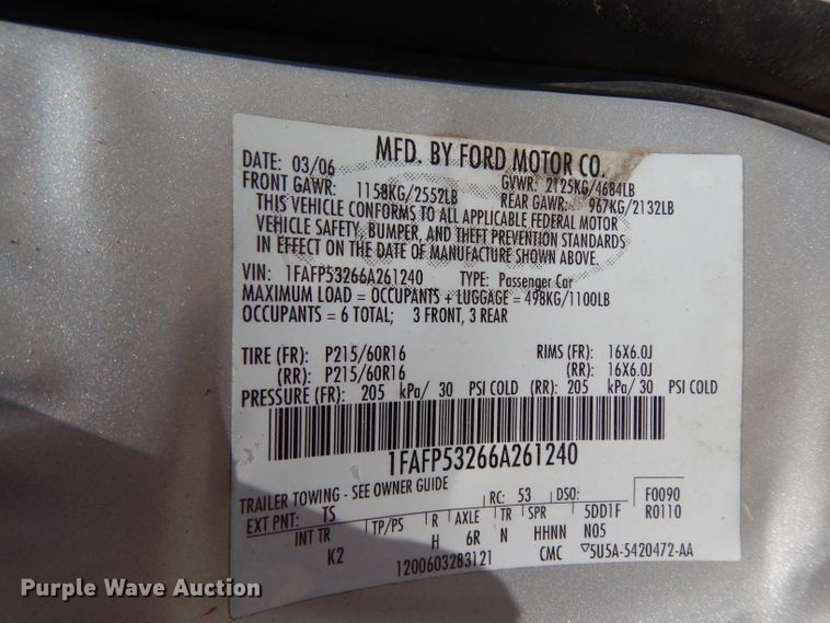 image for item DG6966 2006 Ford Taurus